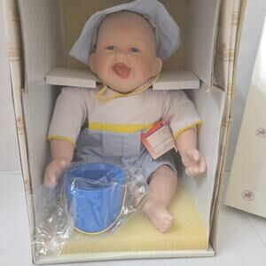 Lil Scoop & Bucket The Ashton Drake Galleries Porcelain Doll w/ Box & COA 12"